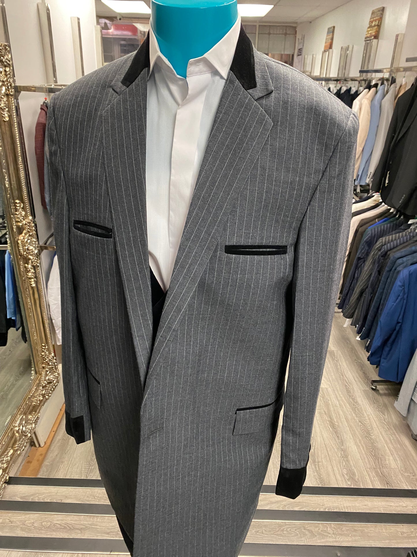 Grey Wool Pinstripe ‘ Alfred Brown Cloth ‘ Teddy Boy Drape Jacket Vintage 1950’S Style.